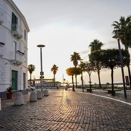 Aquamar Bed And Breakfast Crotone Exterior photo